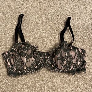Victoria’s Secrete Unlined Demi Bra